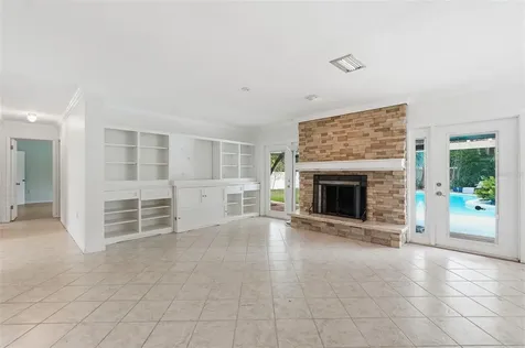 1303 Wallwood Drive Brandon FL 33510
