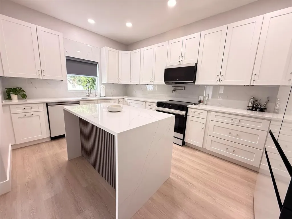 5802 Coquyt Drive Mount Dora FL 32757