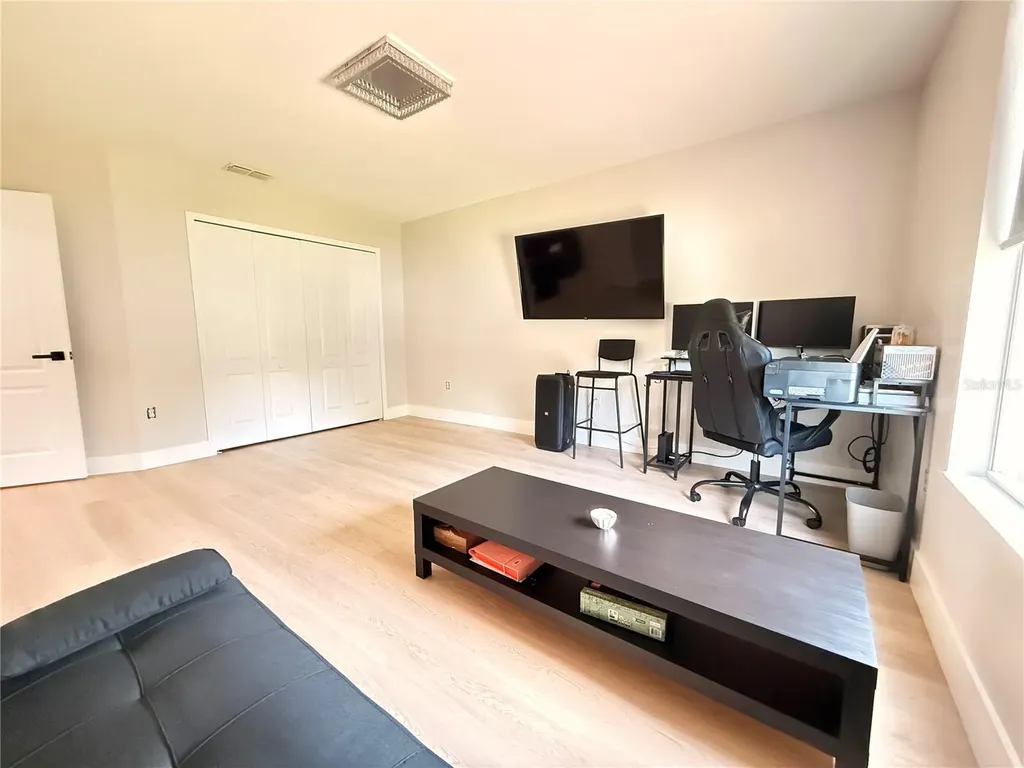 5802 Coquyt Drive Mount Dora FL 32757