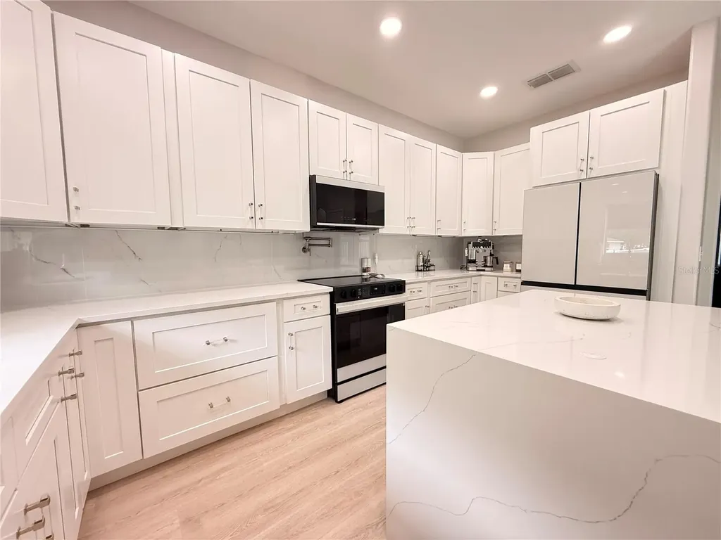 5802 Coquyt Drive Mount Dora FL 32757