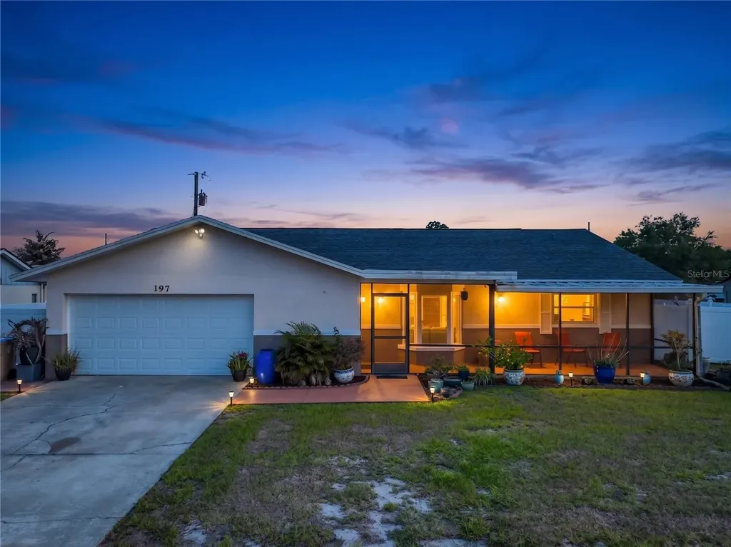 197 Tulip Way Kissimmee FL 34743