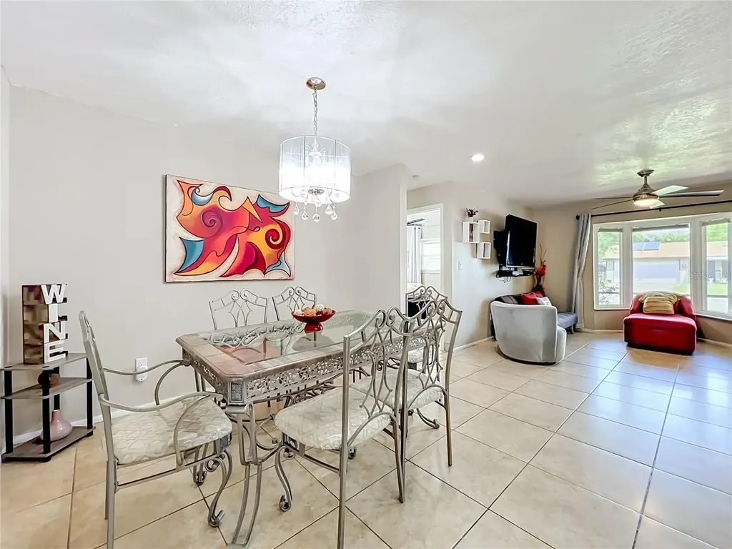 197 Tulip Way Kissimmee FL 34743