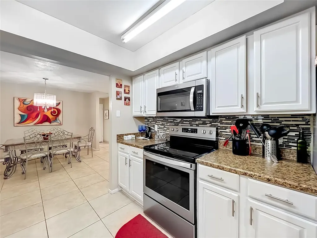197 Tulip Way Kissimmee FL 34743