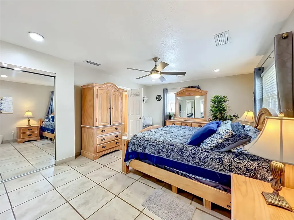 197 Tulip Way Kissimmee FL 34743