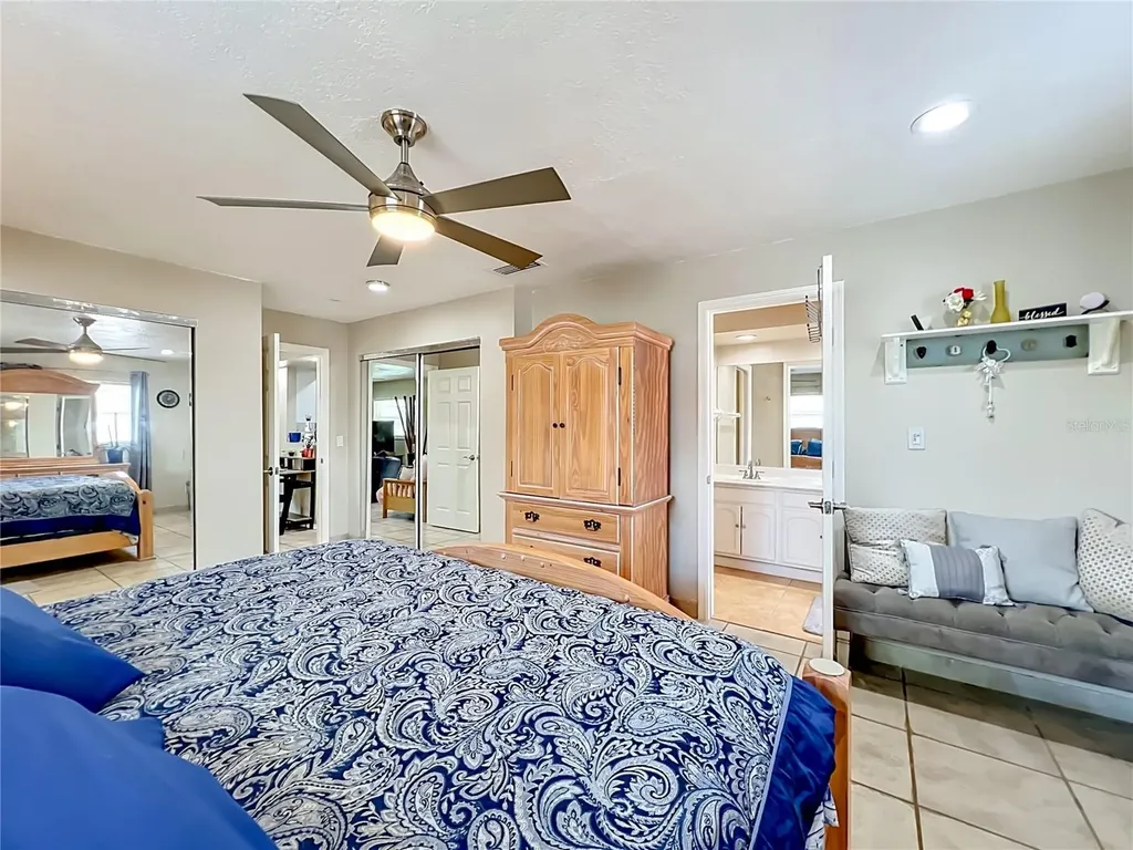 197 Tulip Way Kissimmee FL 34743