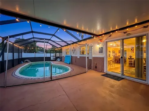 197 Tulip Way Kissimmee FL 34743