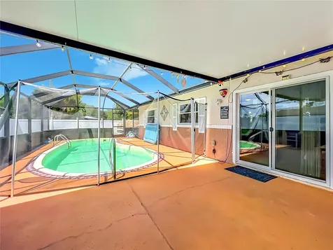 197 Tulip Way Kissimmee FL 34743