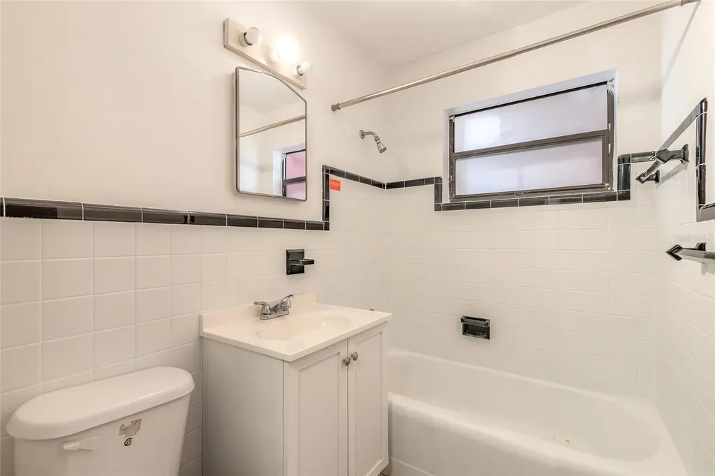 100 Carolyn Terrace Daytona Beach FL 32118