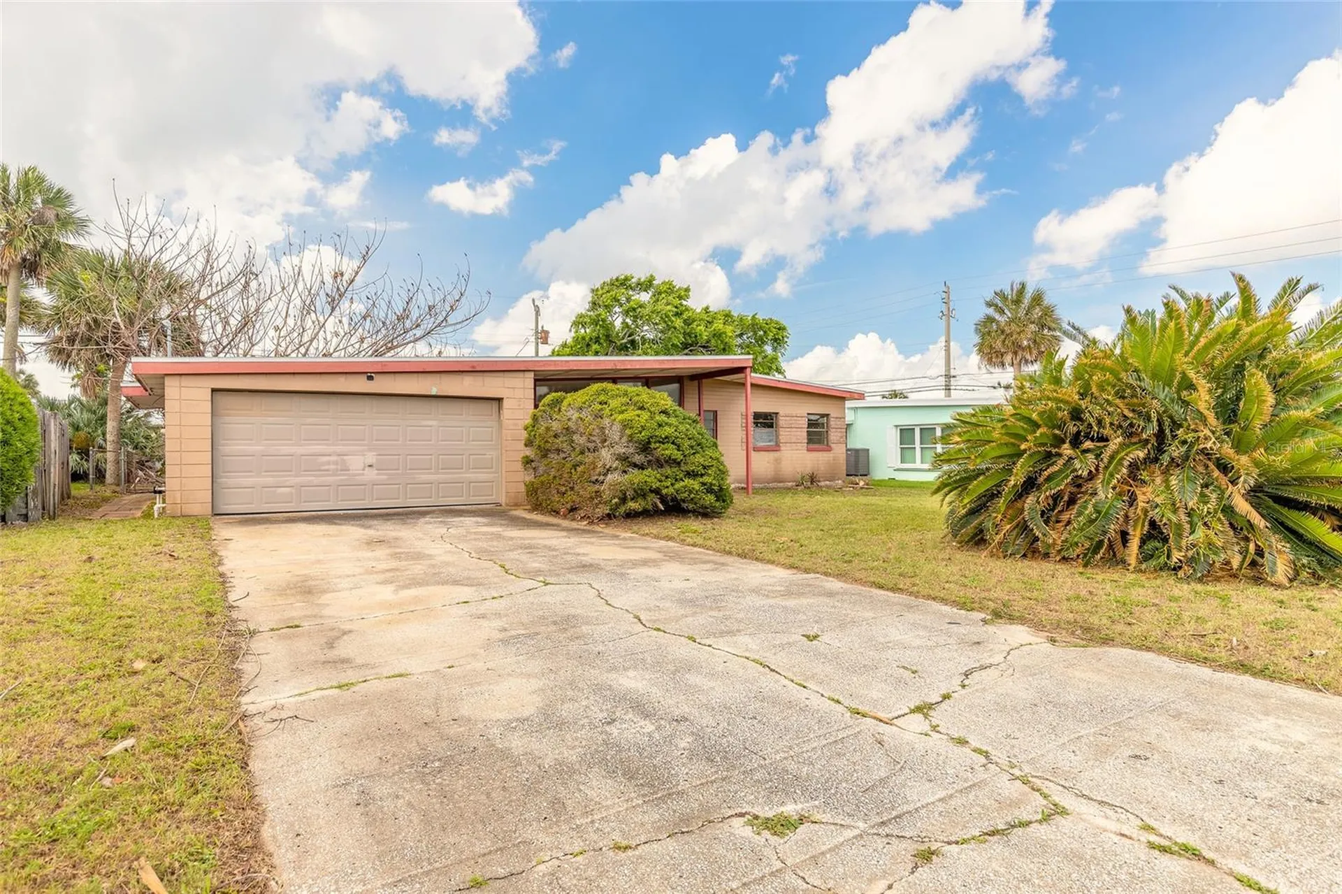 100 Carolyn Terrace Daytona Beach FL 32118