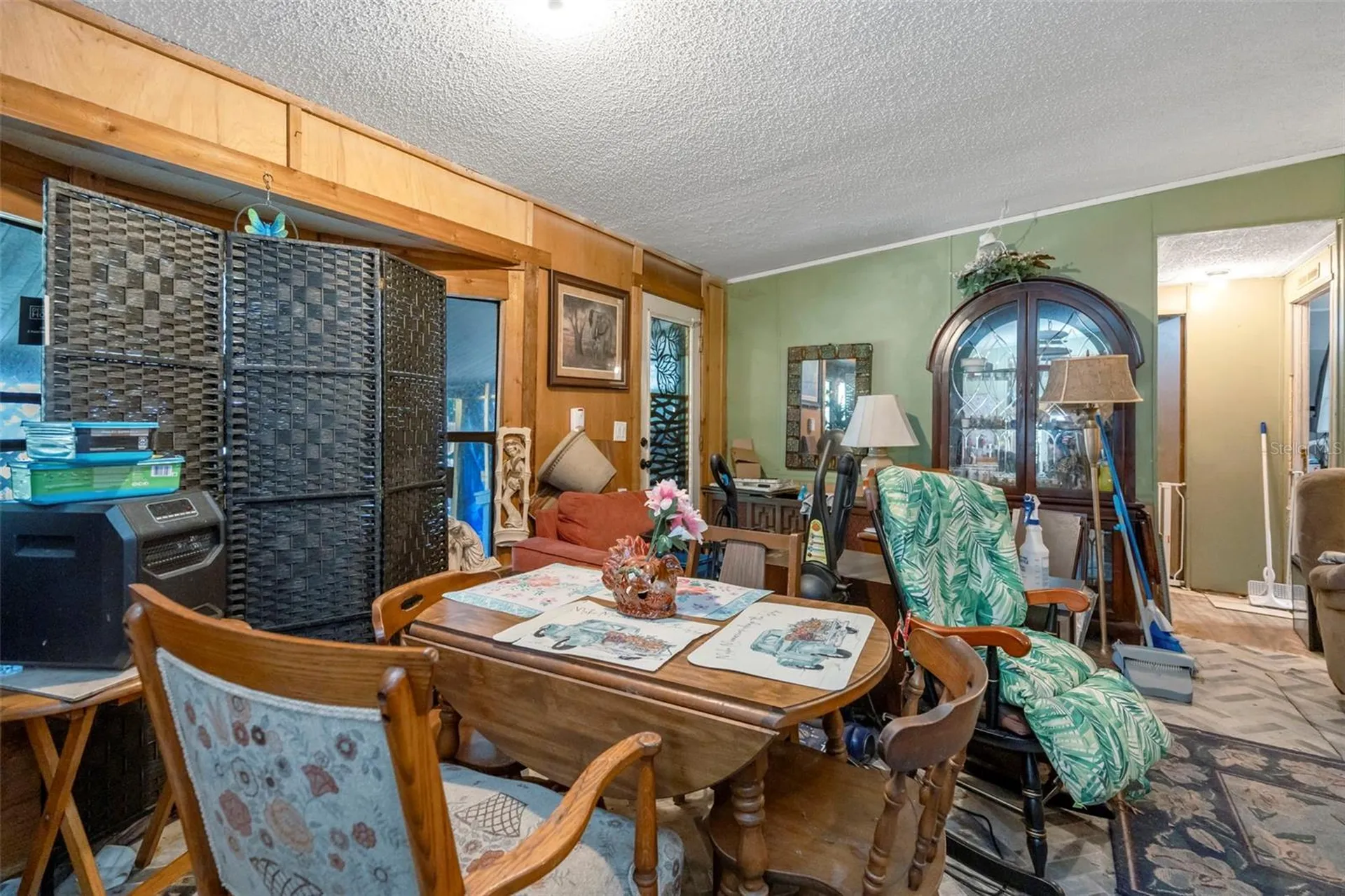 35913 Valleybrook Avenue Zephyrhills FL 33541