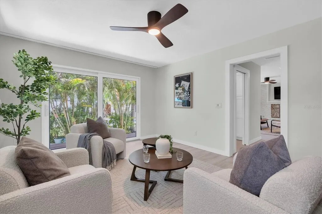 6921 Mango Avenue S St Petersburg FL 33707