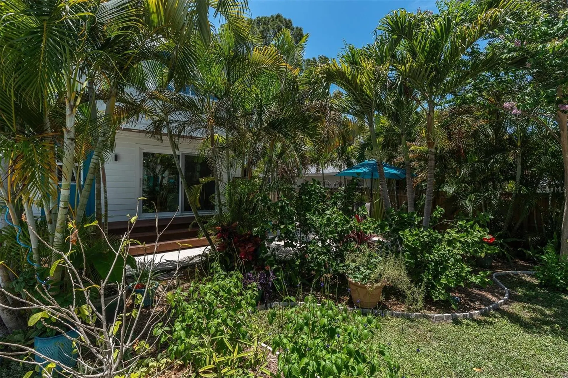 6921 Mango Avenue S St Petersburg FL 33707
