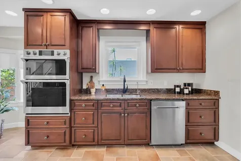 6921 Mango Avenue S St Petersburg FL 33707