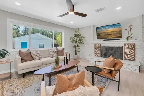 6921 Mango Avenue S St Petersburg FL 33707