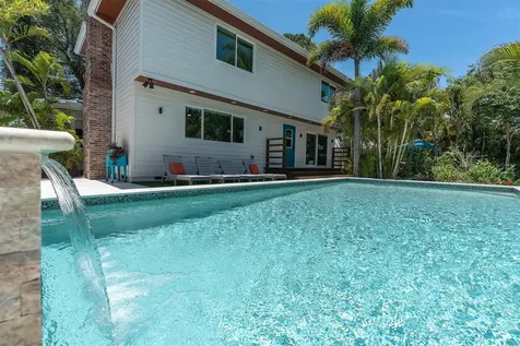 6921 Mango Avenue S St Petersburg FL 33707