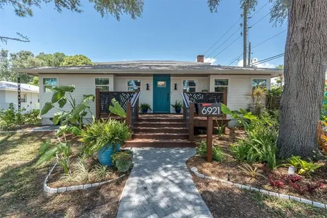 6921 Mango Avenue S St Petersburg FL 33707