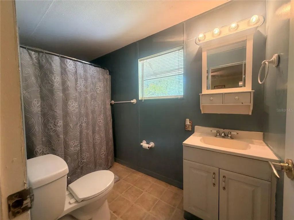 8582 W Admiral Byrd Lane Crystal River FL 34429