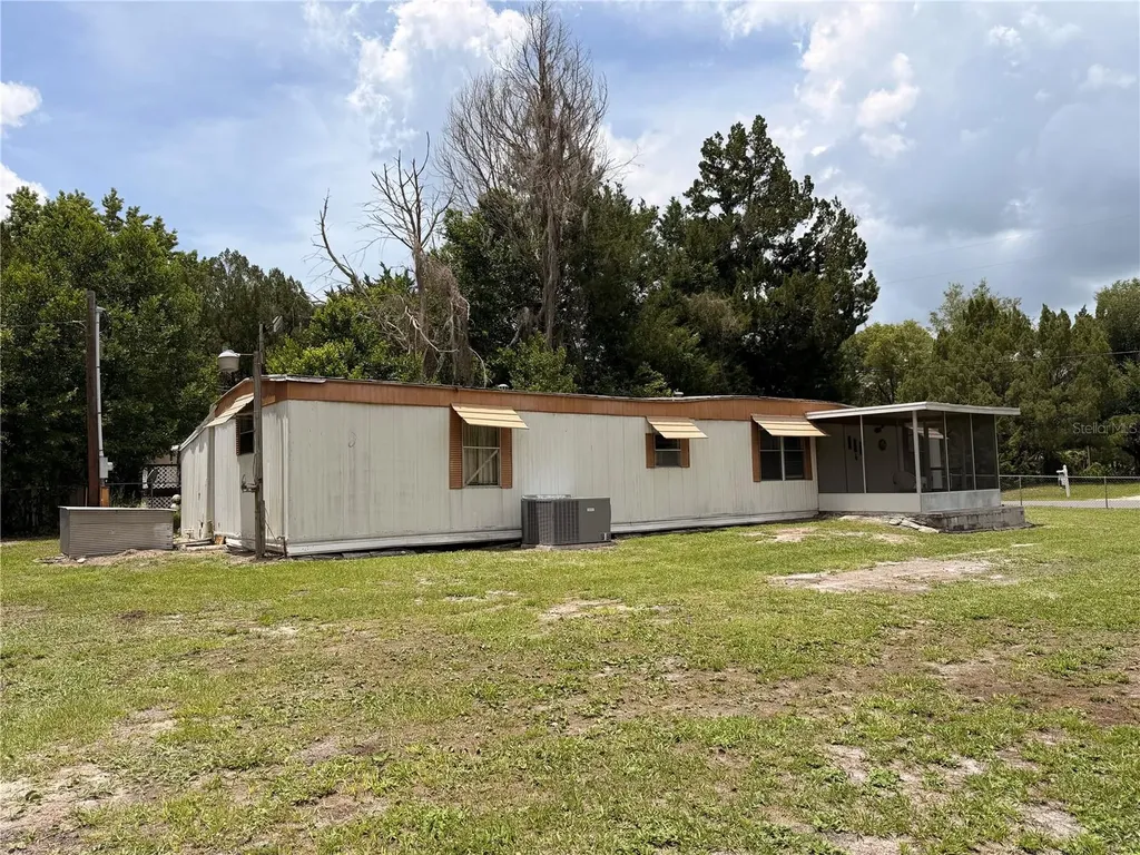 8582 W Admiral Byrd Lane Crystal River FL 34429