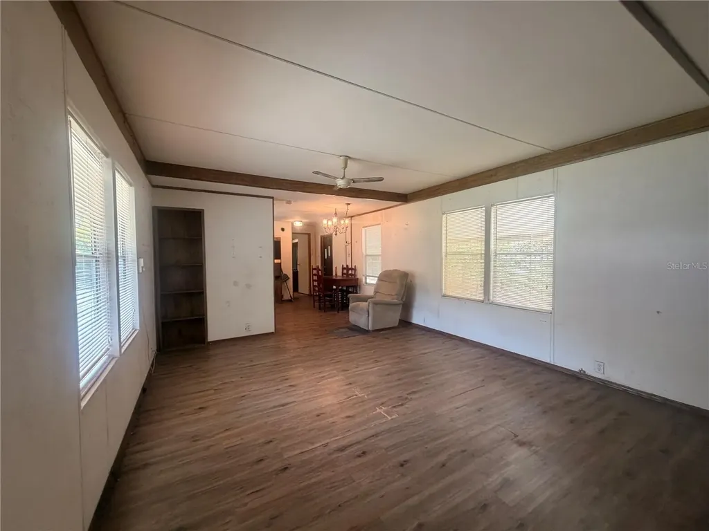 8582 W Admiral Byrd Lane Crystal River FL 34429