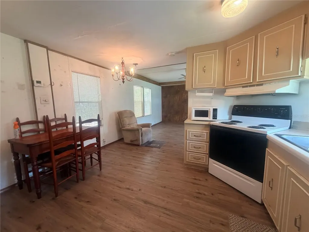 8582 W Admiral Byrd Lane Crystal River FL 34429