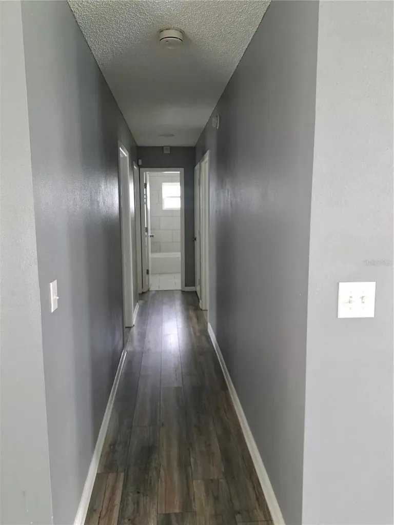 8525 Suburban Drive Orlando FL 32829