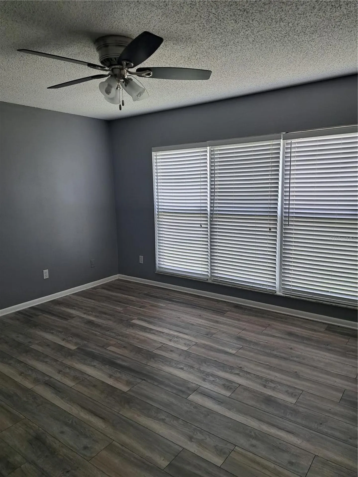 8525 Suburban Drive Orlando FL 32829