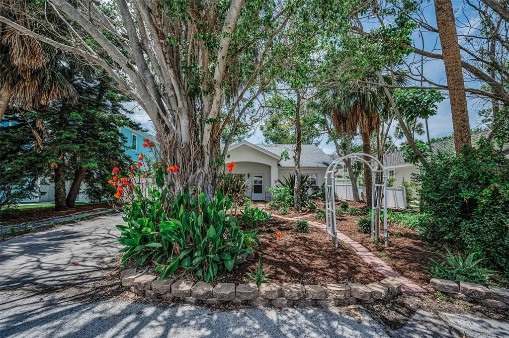 720 Bruce Avenue Clearwater Beach FL 33767