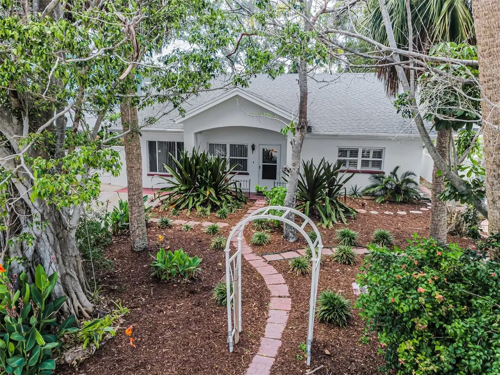 720 Bruce Avenue Clearwater Beach FL 33767