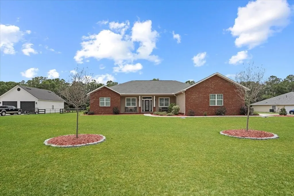 20772 NW 252nd Street High Springs FL 32643