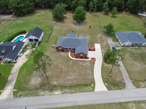 20772 NW 252nd Street High Springs FL 32643