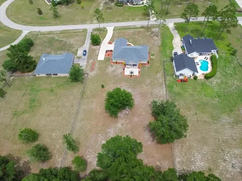 20772 NW 252nd Street High Springs FL 32643