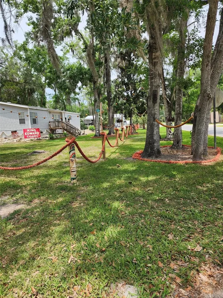 5550 S Coral Bells Avenue Homosassa FL 34448