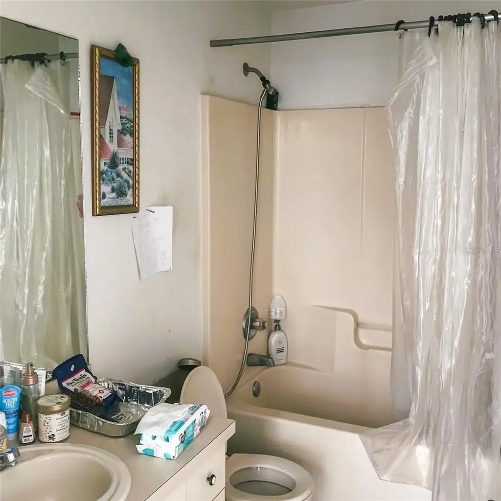 1408 Orlando Place Kissimmee FL 34759