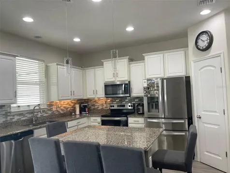 2342 Beacon Landing Circle Orlando FL 32824