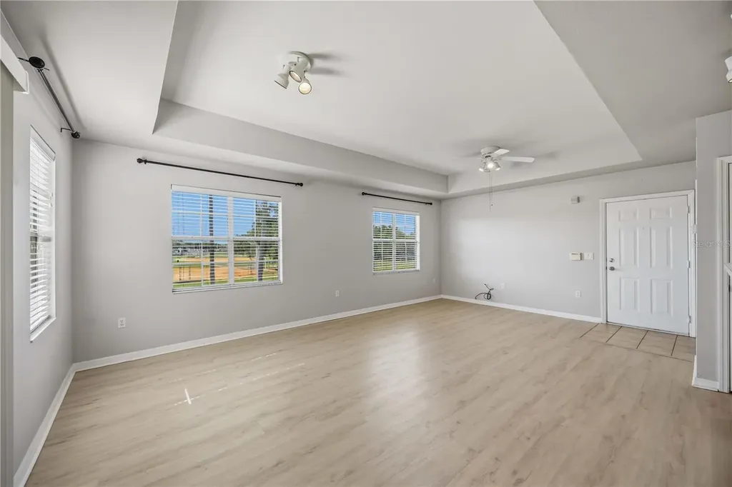 1195 Villagio Circle Sarasota FL 34237