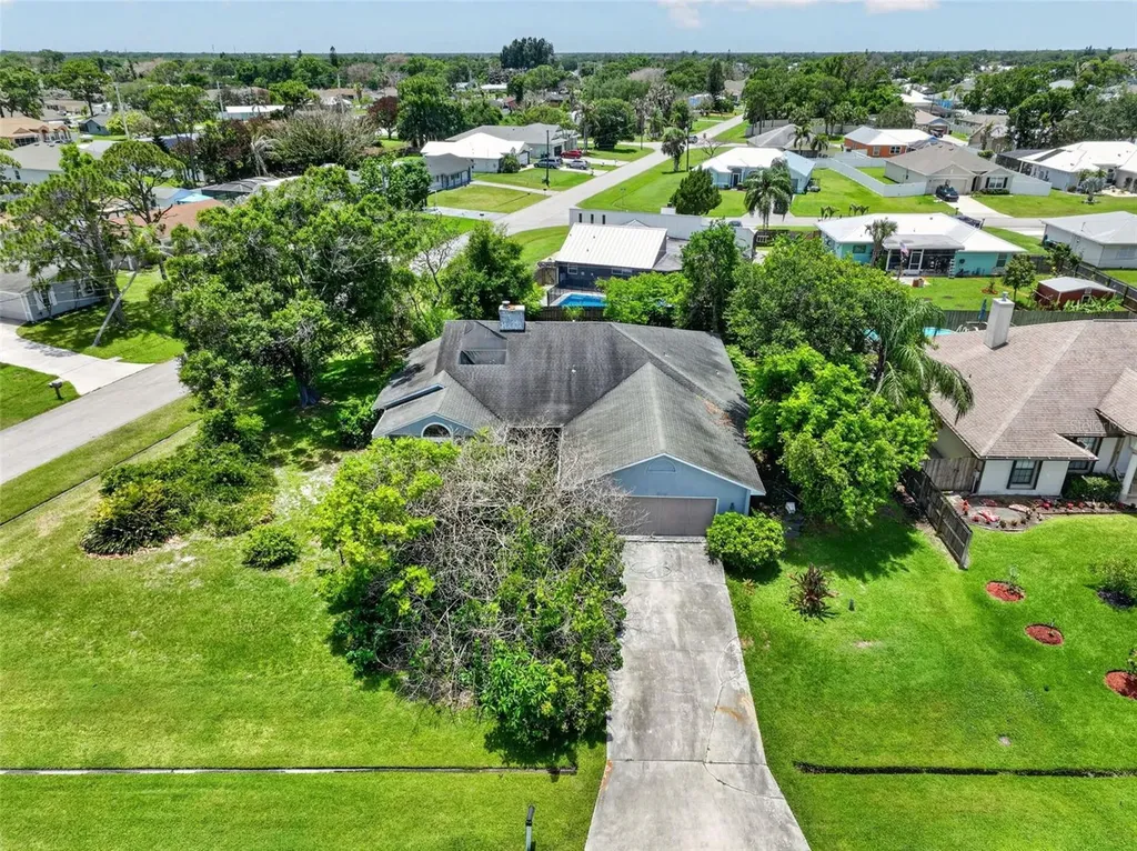 674 SE Starfish Avenue Port St Lucie FL 34983