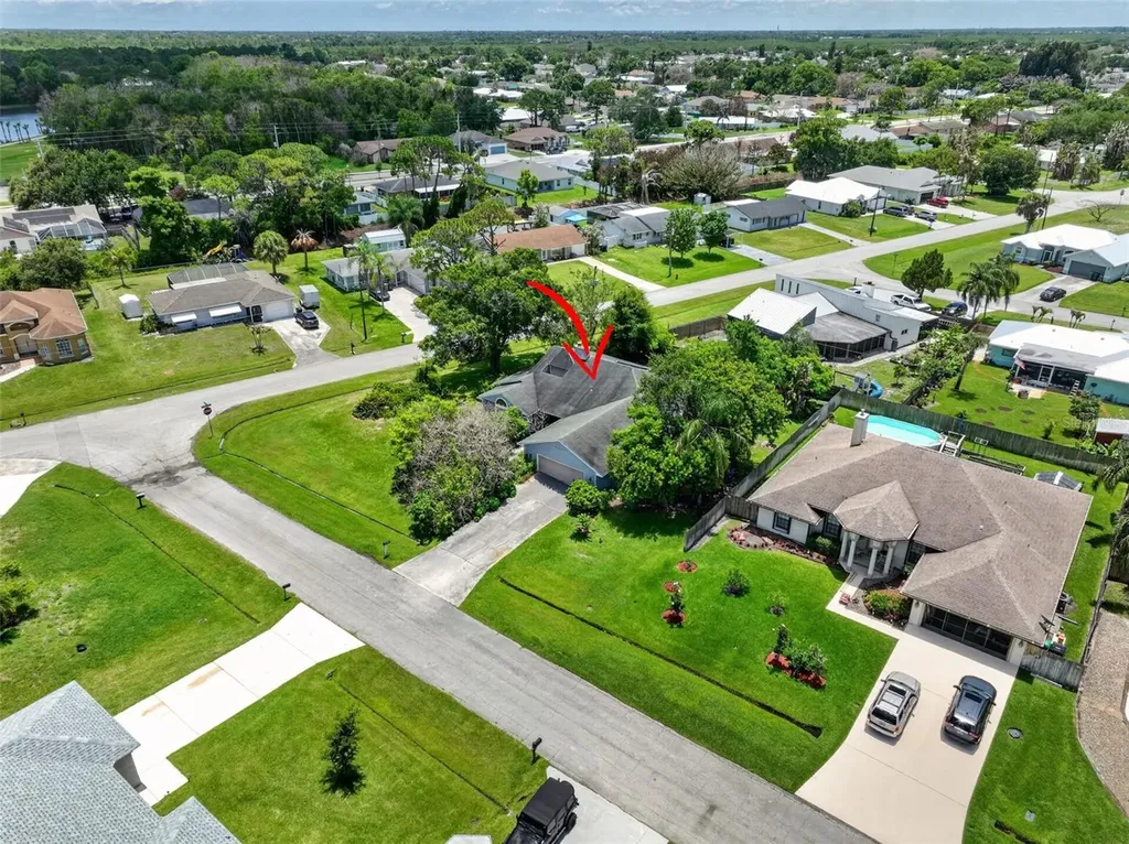 674 SE Starfish Avenue Port St Lucie FL 34983