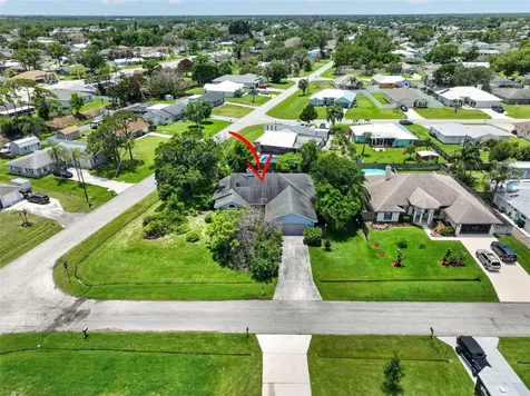 674 SE Starfish Avenue Port St Lucie FL 34983