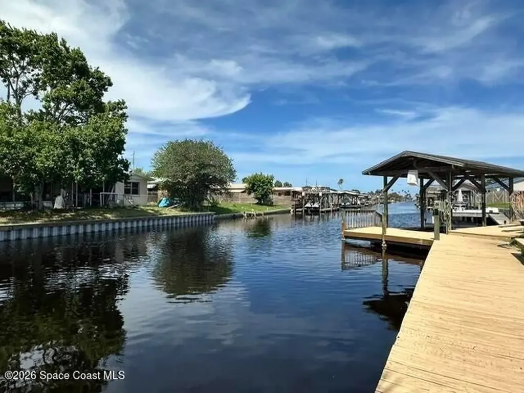 2050 Porpoise Street Merritt Island FL 32952