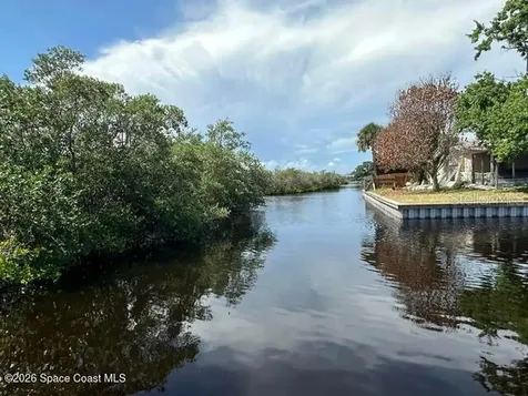 2050 Porpoise Street Merritt Island FL 32952