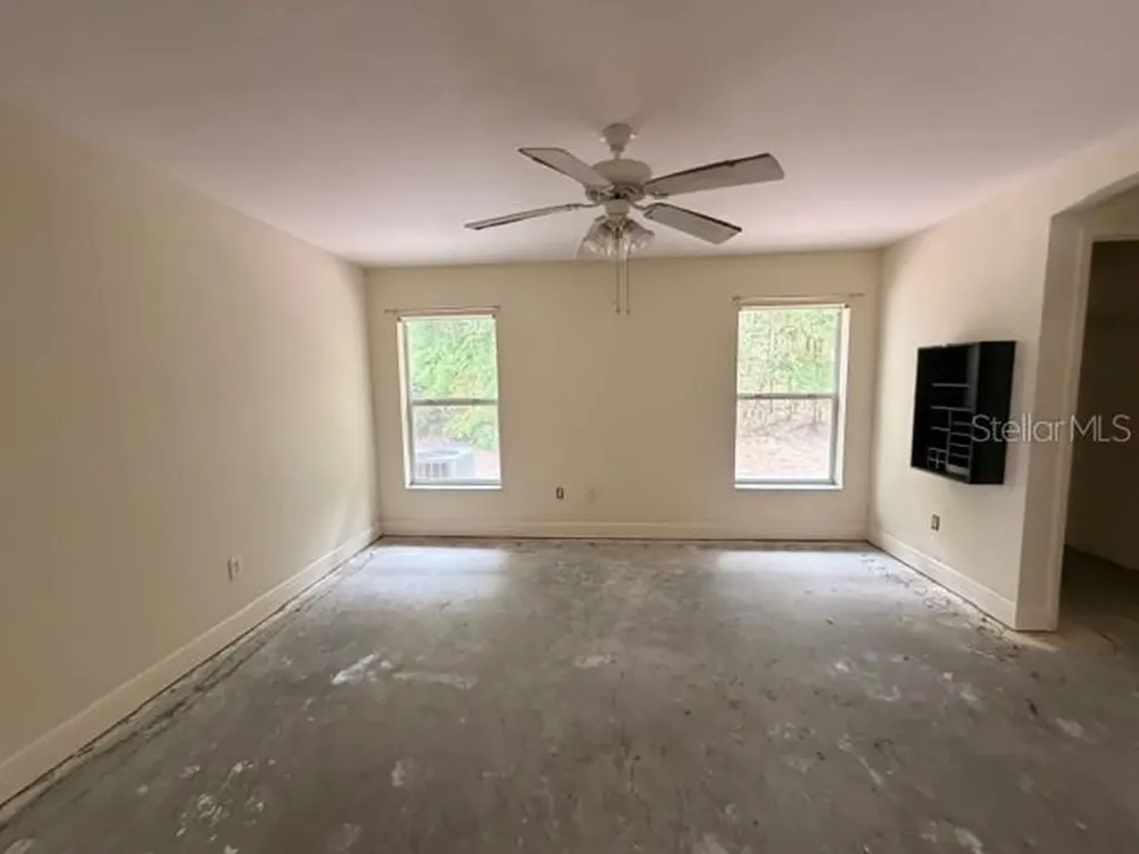 212 Emerald Loop Way Ocala FL 34472