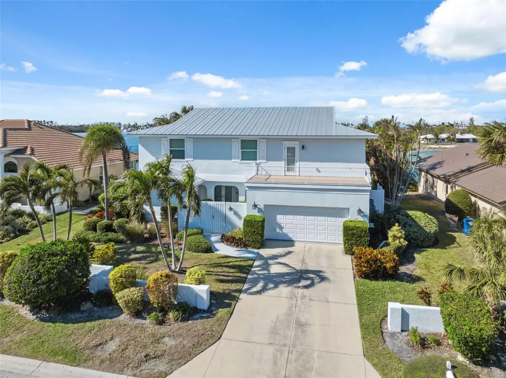 727 Key Royale Drive Holmes Beach FL 34217