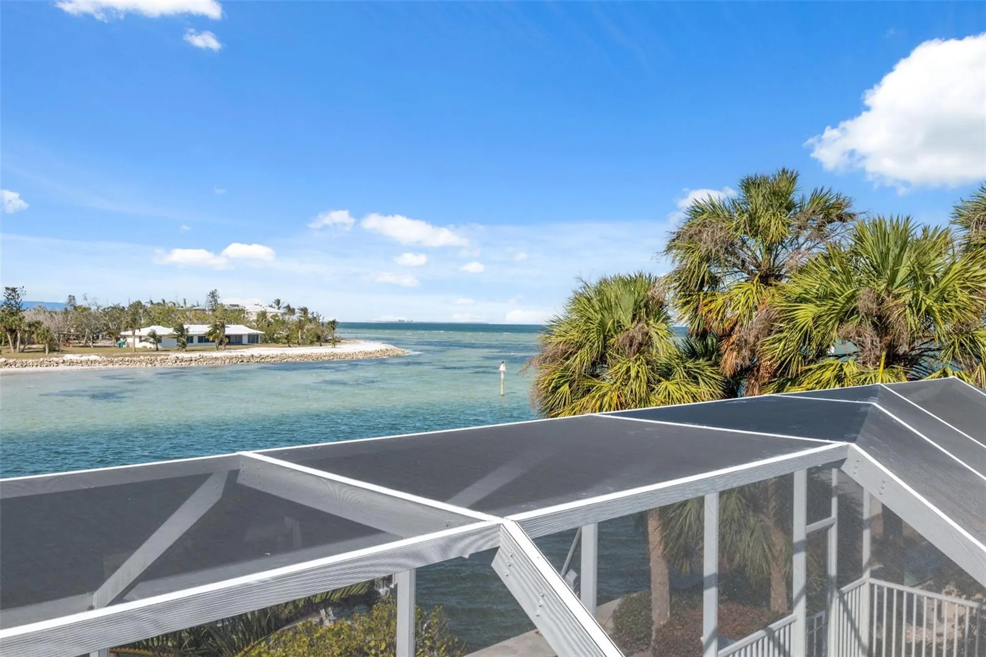 727 Key Royale Drive Holmes Beach FL 34217