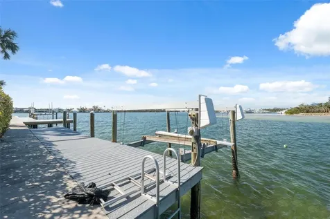 727 Key Royale Drive Holmes Beach FL 34217