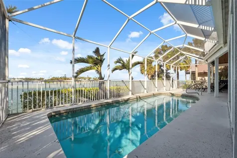 727 Key Royale Drive Holmes Beach FL 34217