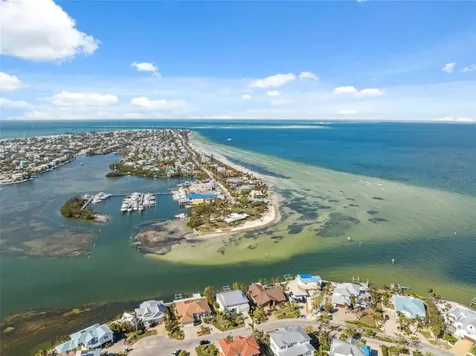 727 Key Royale Drive Holmes Beach FL 34217