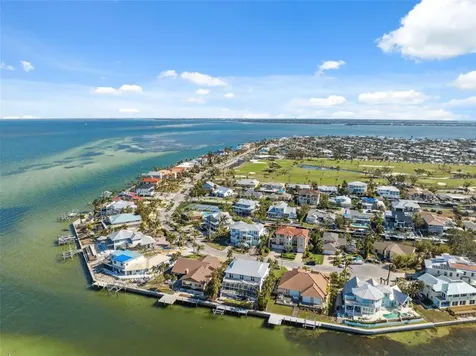 727 Key Royale Drive Holmes Beach FL 34217
