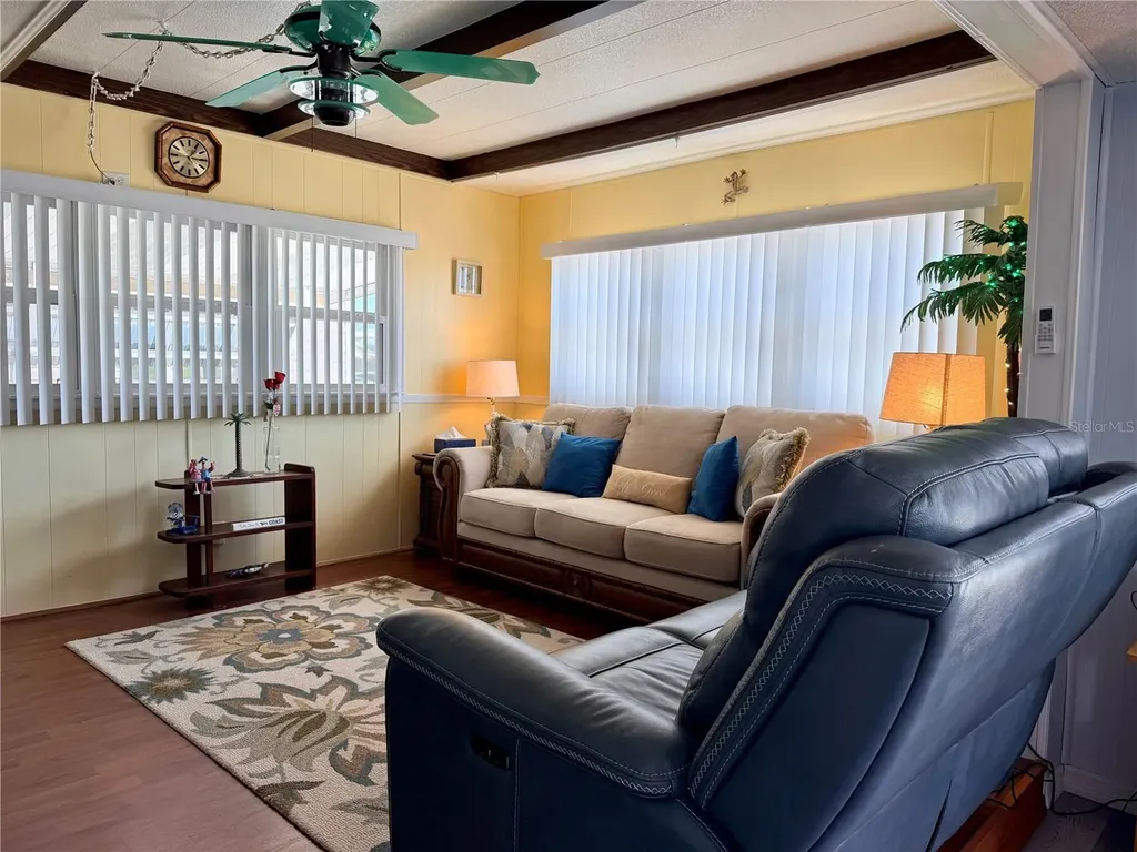 664 52nd Way S St Petersburg FL 33707