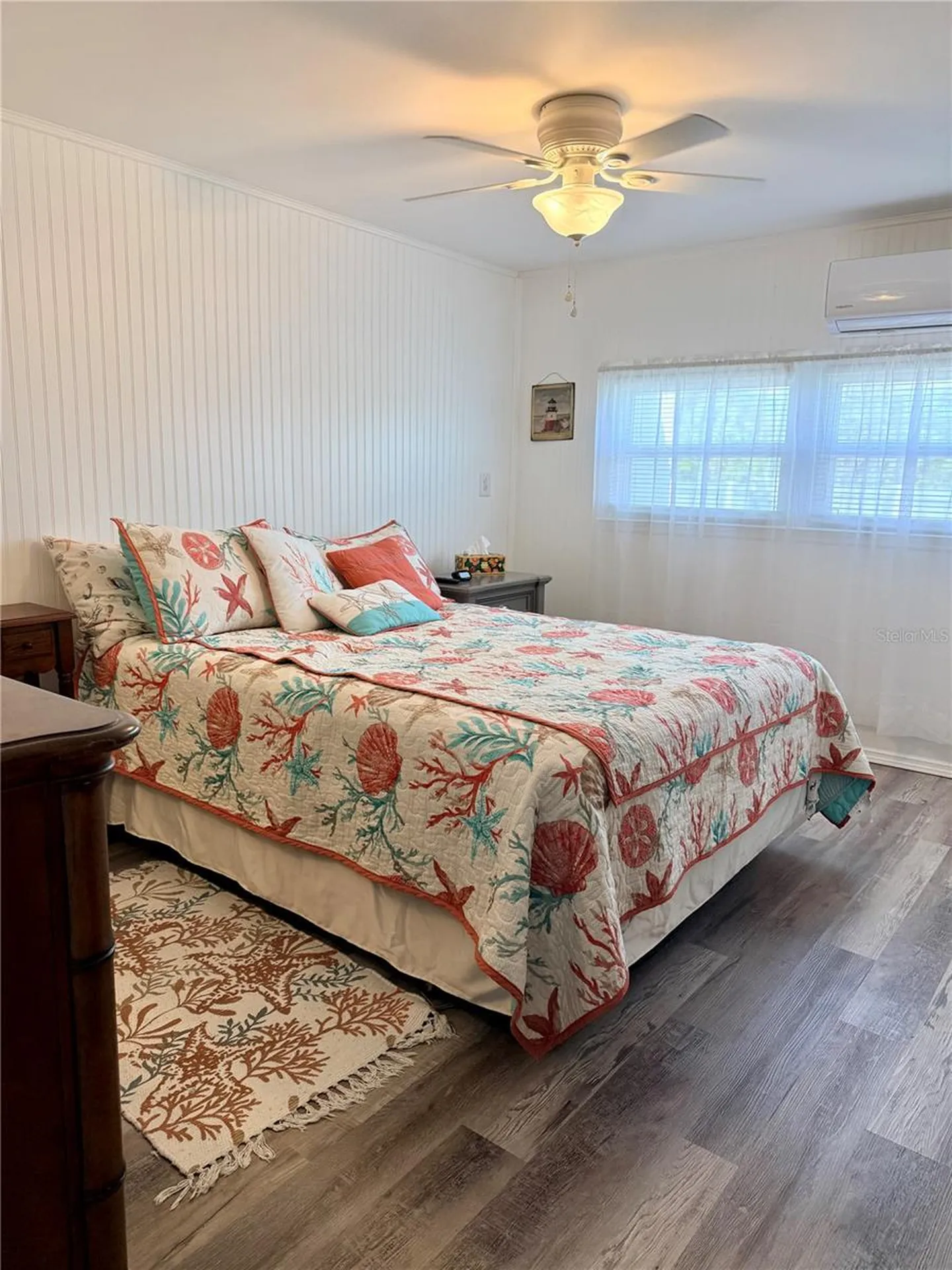 664 52nd Way S St Petersburg FL 33707