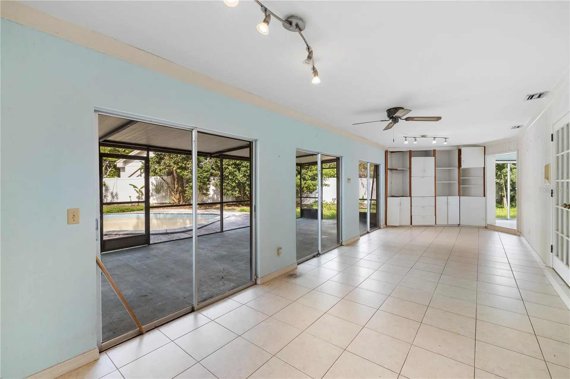 10309 Reclinata Lane Tampa FL 33618